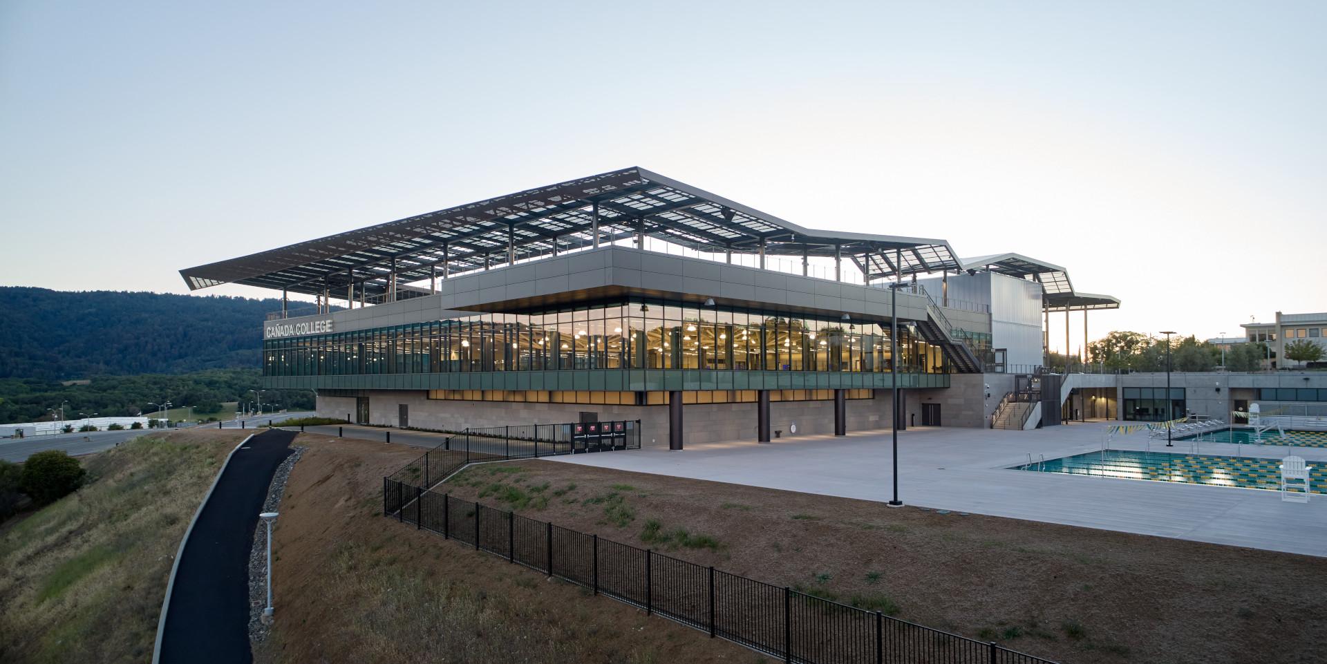 Cañada College, Kinesiology & Wellness Building