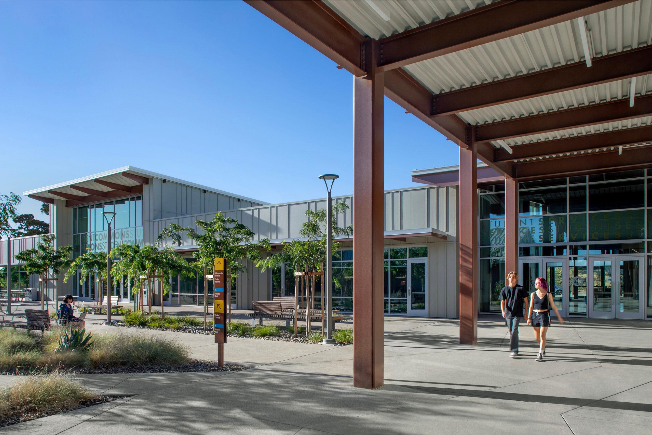 Los Medanos College, Brentwood Center