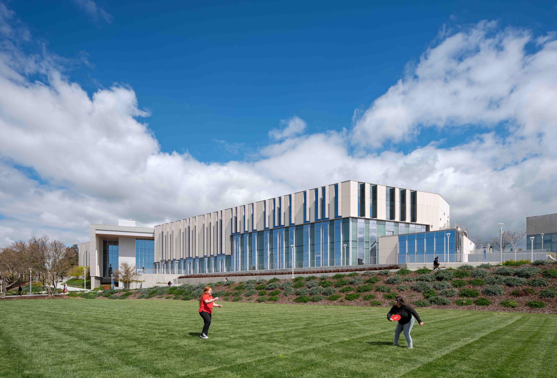 California State University, East Bay, CORE Building