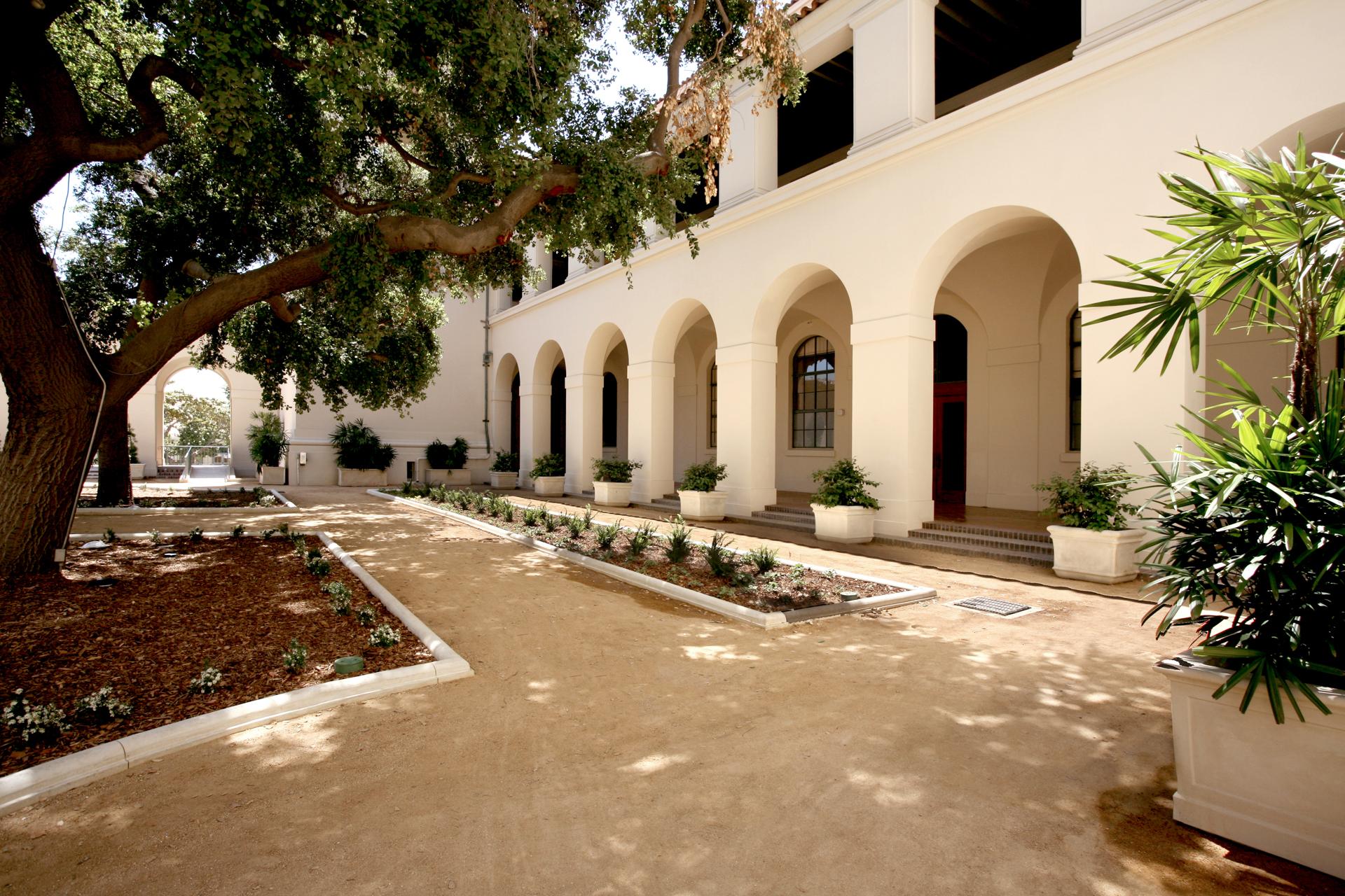 Pasadena City Hall, Seismic Retrofit