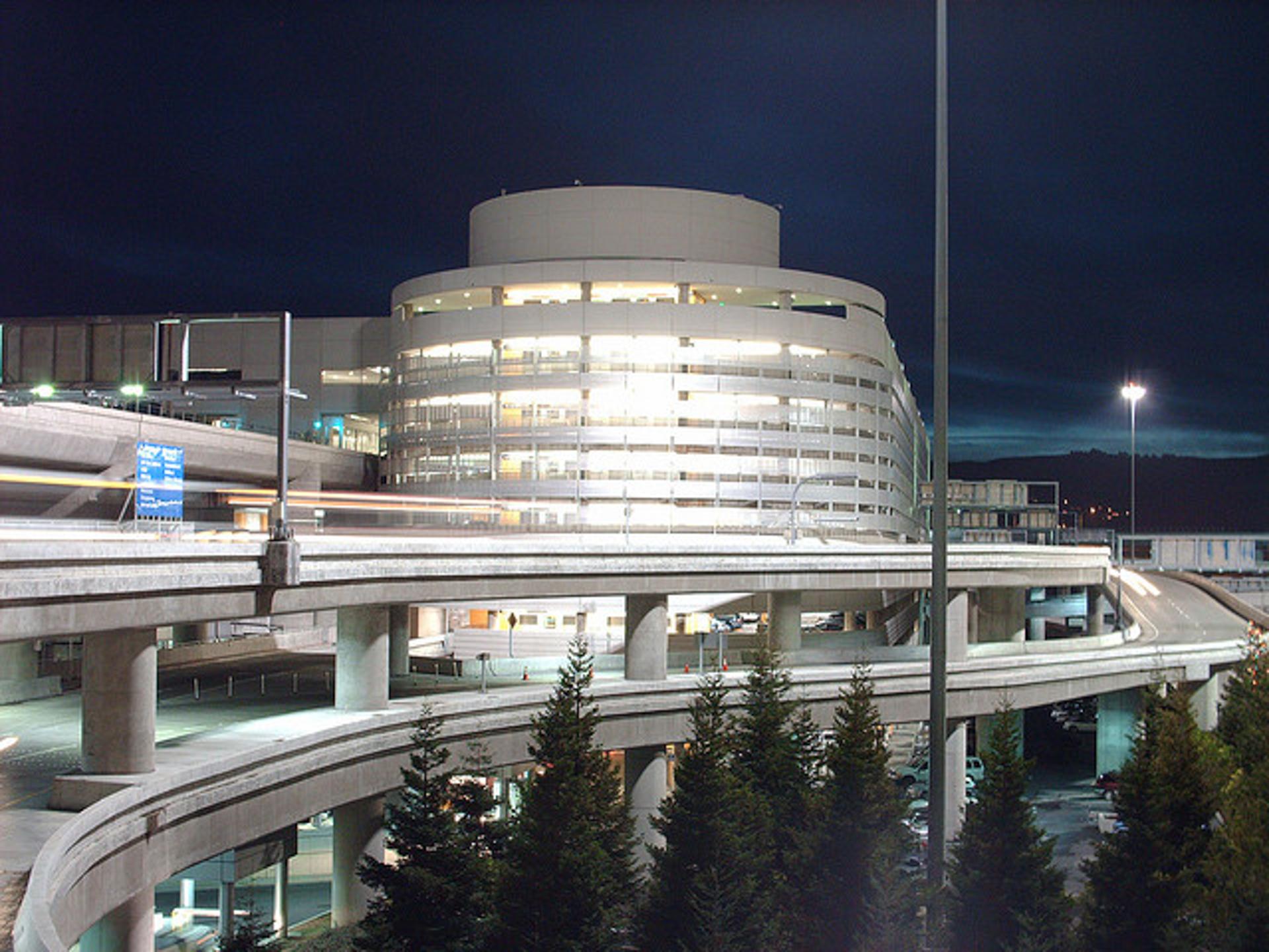 San Francisco International Airport North & South Public Parking Garages